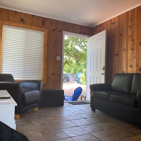 Clearlake Cabins Экстерьер фото